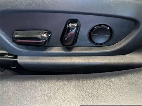 Certified 2025 Lexus ES 350 350 w/ Premium Package image 17