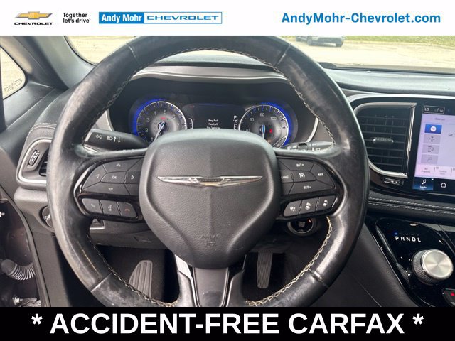 Used 2021 Chrysler Pacifica Touring-L w/ Premium & Safety Sphere Group FWD image 24