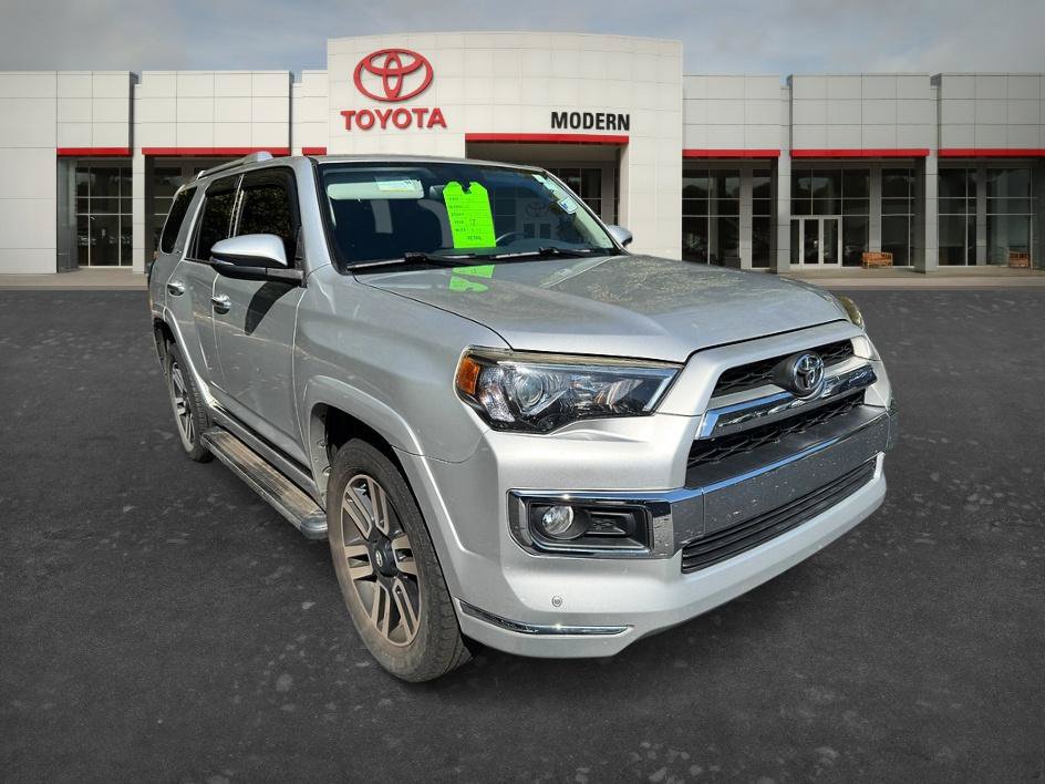 Certified 2017 Toyota 4Runner Limited AWD/4WD image 3