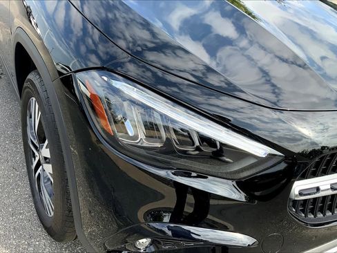 New 2025 Mercedes-Benz GLA 250 image 18