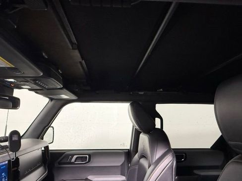 Used 2021 Ford Bronco Badlands image 39