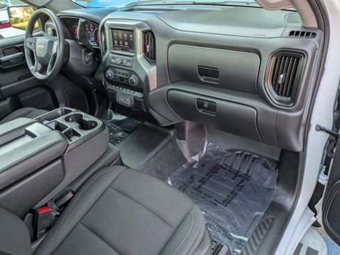 Used 2025 Chevrolet Silverado 1500 W/T RWD image 28