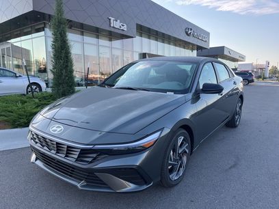 New 2025 Hyundai Elantra SEL