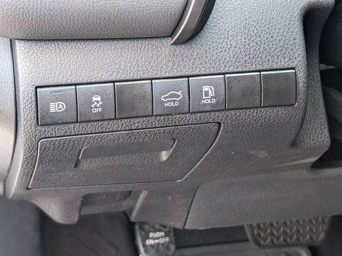 Used 2024 Toyota Camry SE w/ Audio Upgrade Package FWD image 12