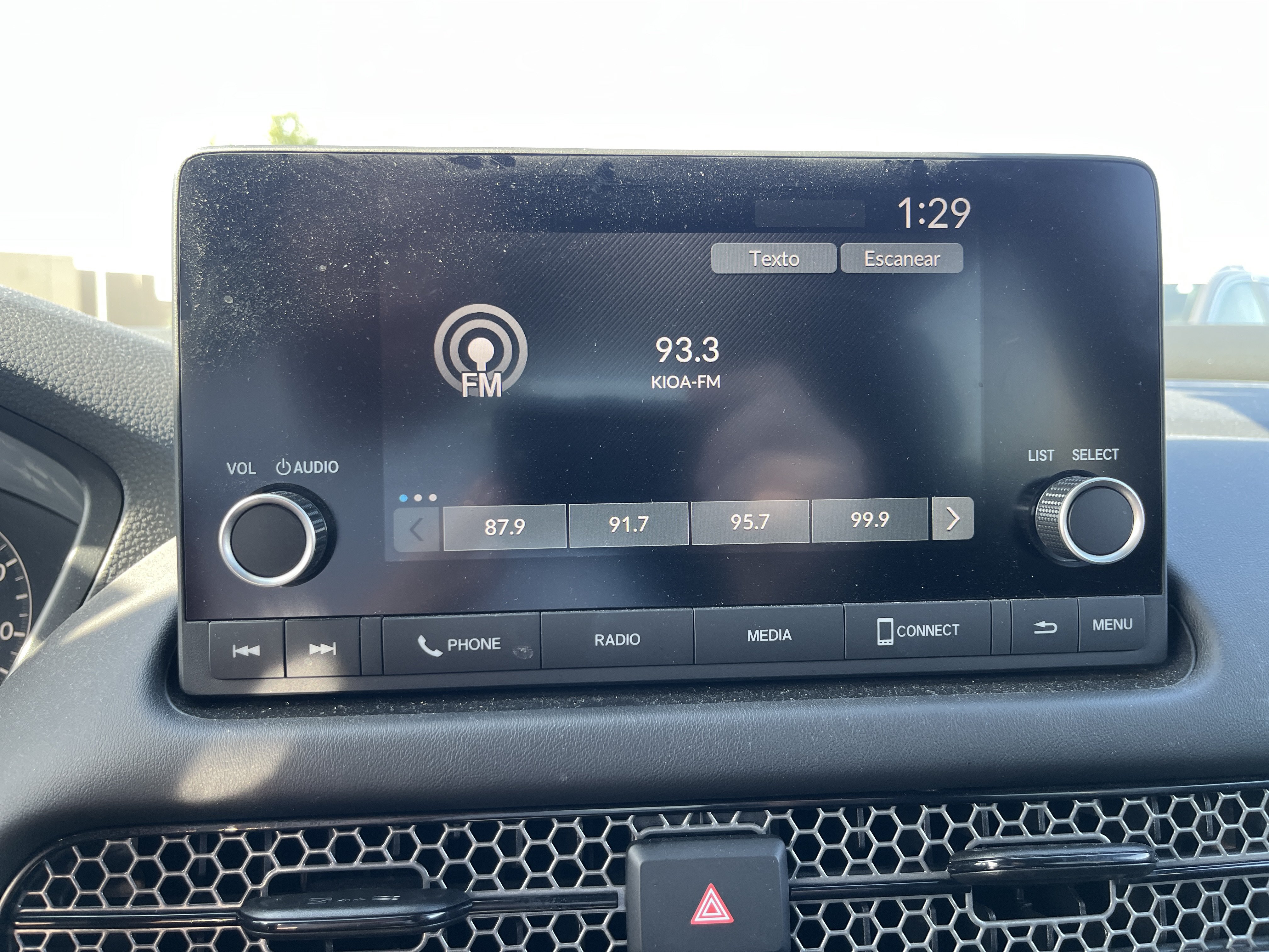 Used 2025 Honda HR-V Sport image 29