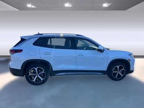 New 2026 Volkswagen Tiguan SE FWD image 7
