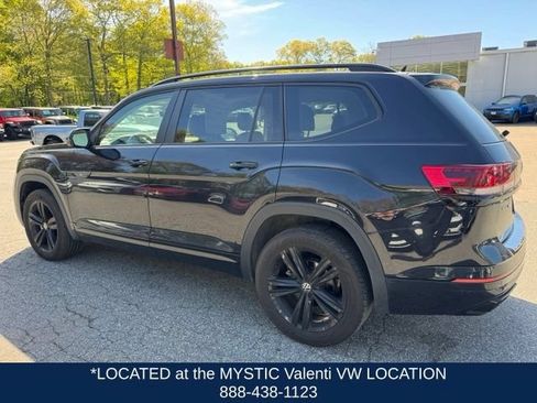 Certified 2023 Volkswagen Atlas SEL R-Line AWD/4WD image 5