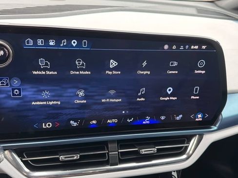 Certified 2025 Chevrolet Equinox EV LT FWD image 18