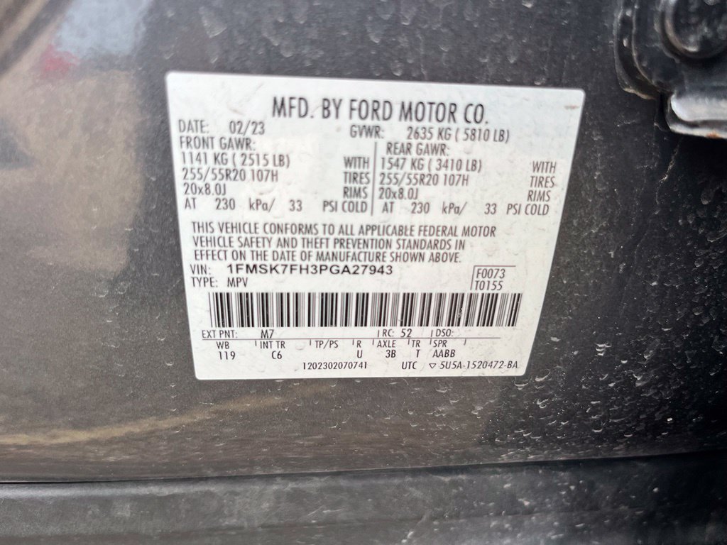 Used 2023 Ford Explorer Limited w/ Limited Technology Package RWD image 13