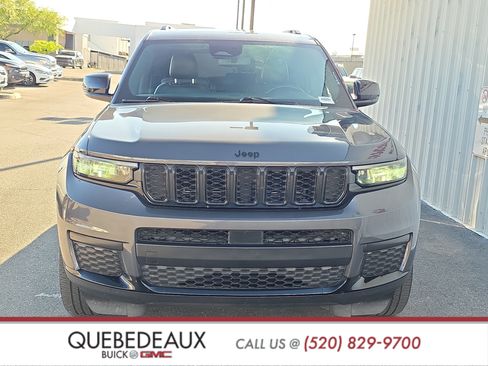 Used 2022 Jeep Grand Cherokee L Laredo RWD image 2