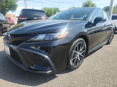 Used 2024 Toyota Camry SE