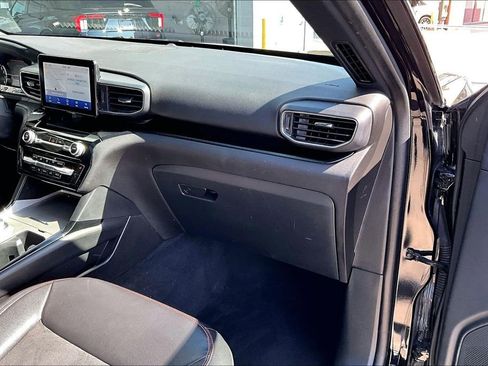 Used 2023 Ford Explorer ST-Line AWD/4WD image 15