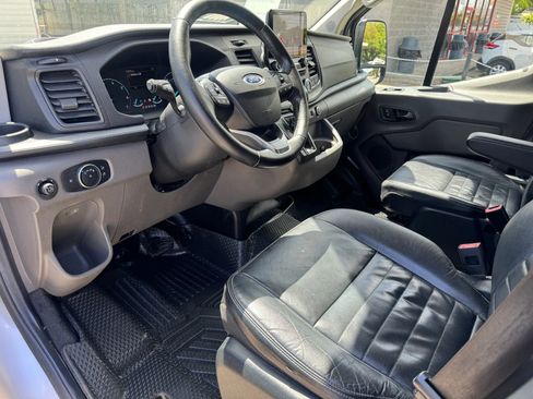 Used 2020 Ford Transit 250 Low Roof AWD image 23