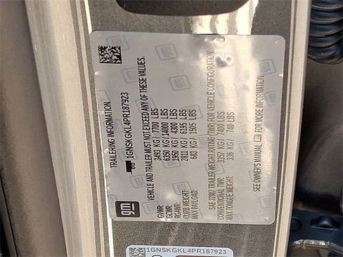 Used 2023 Chevrolet Suburban High Country w/ Premium Package 2 image 25