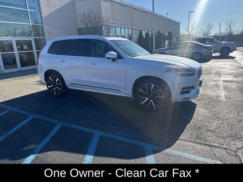 Used 2025 Volvo XC90 B5 Plus w/ Protection Package Premier AWD/4WD image 2
