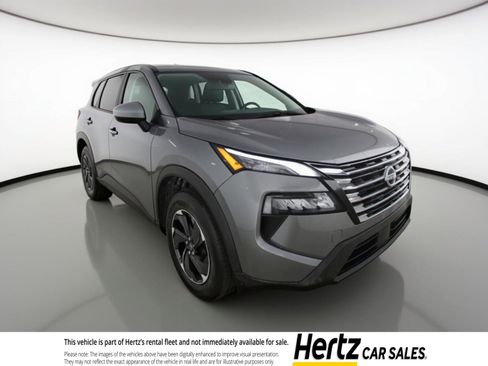 Used 2025 Nissan Rogue SV image 1
