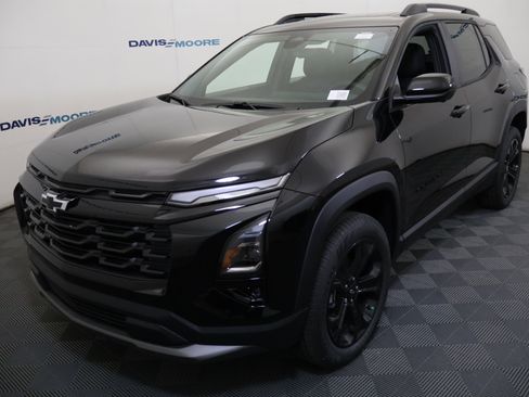New 2026 Chevrolet Equinox LT w/ Convenience Package II AWD/4WD image 12