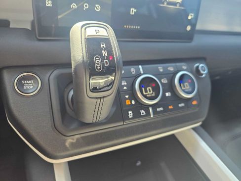 Used 2025 Land Rover Defender 110 S AWD/4WD image 30