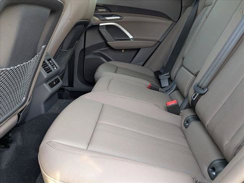 Used 2025 Audi Q5 Premium w/ Premium Plus AWD/4WD image 15