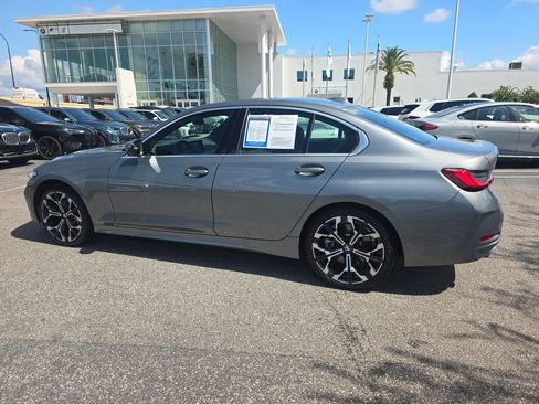 Used 2026 BMW 330i Sedan RWD image 5