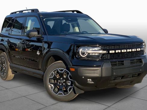 New 2025 Ford Bronco Sport Outer Banks w/ Outer Banks Tech Package+ image 2