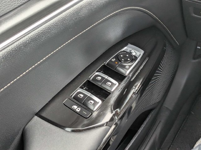 New 2027 Kia K5 GT-Line FWD image 17