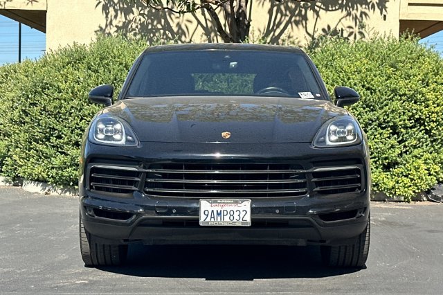 Used 2022 Porsche Cayenne AWD/4WD image 8