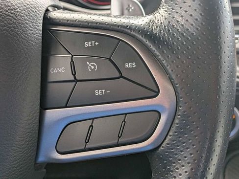 Used 2022 Dodge Challenger R/T Scat Pack RWD image 24