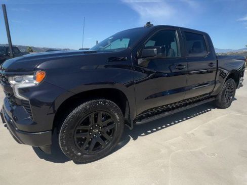 Used 2023 Chevrolet Silverado 1500 RST w/ Z71 Off-Road Package image 4