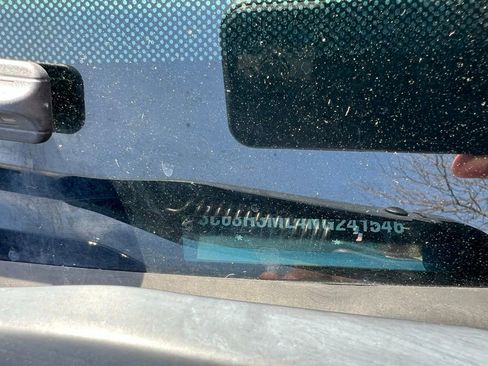 Used 2022 RAM 3500 Laramie image 17