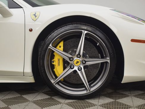 Used 2014 Ferrari 458 Italia Coupe image 22