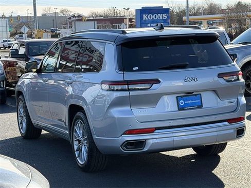 Used 2024 Jeep Grand Cherokee L Summit image 3