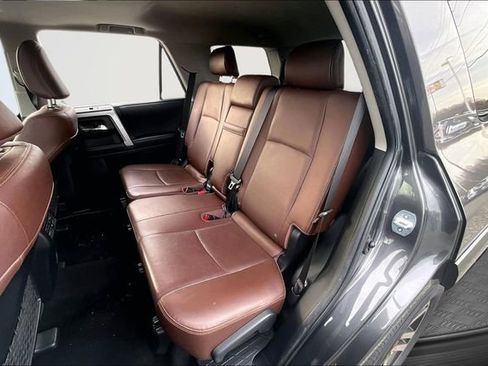 Used 2020 Toyota 4Runner SR5 image 22