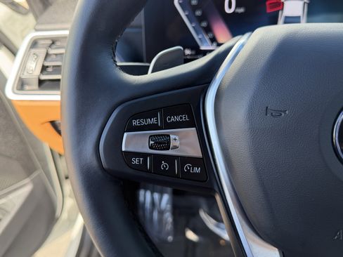 Used 2024 BMW 330i Sedan w/ Premium Package image 22