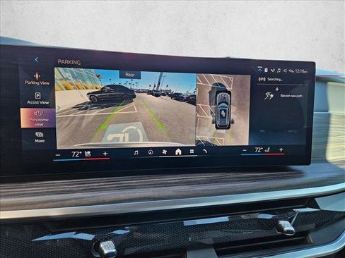 Used 2024 BMW X5 sDrive40i w/ Executive Package image 12