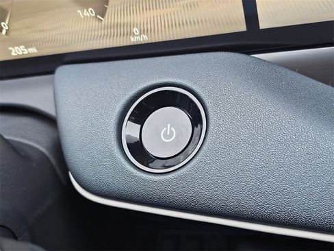 New 2026 Nissan Leaf SV+ w/ Floor Mat Package (SV+) image 23