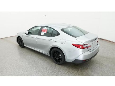New 2026 Toyota Camry LE FWD image 5