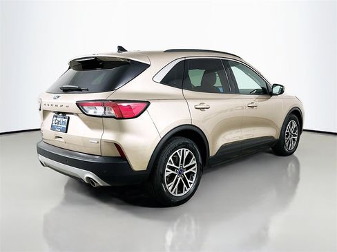 Used 2020 Ford Escape SEL image 8