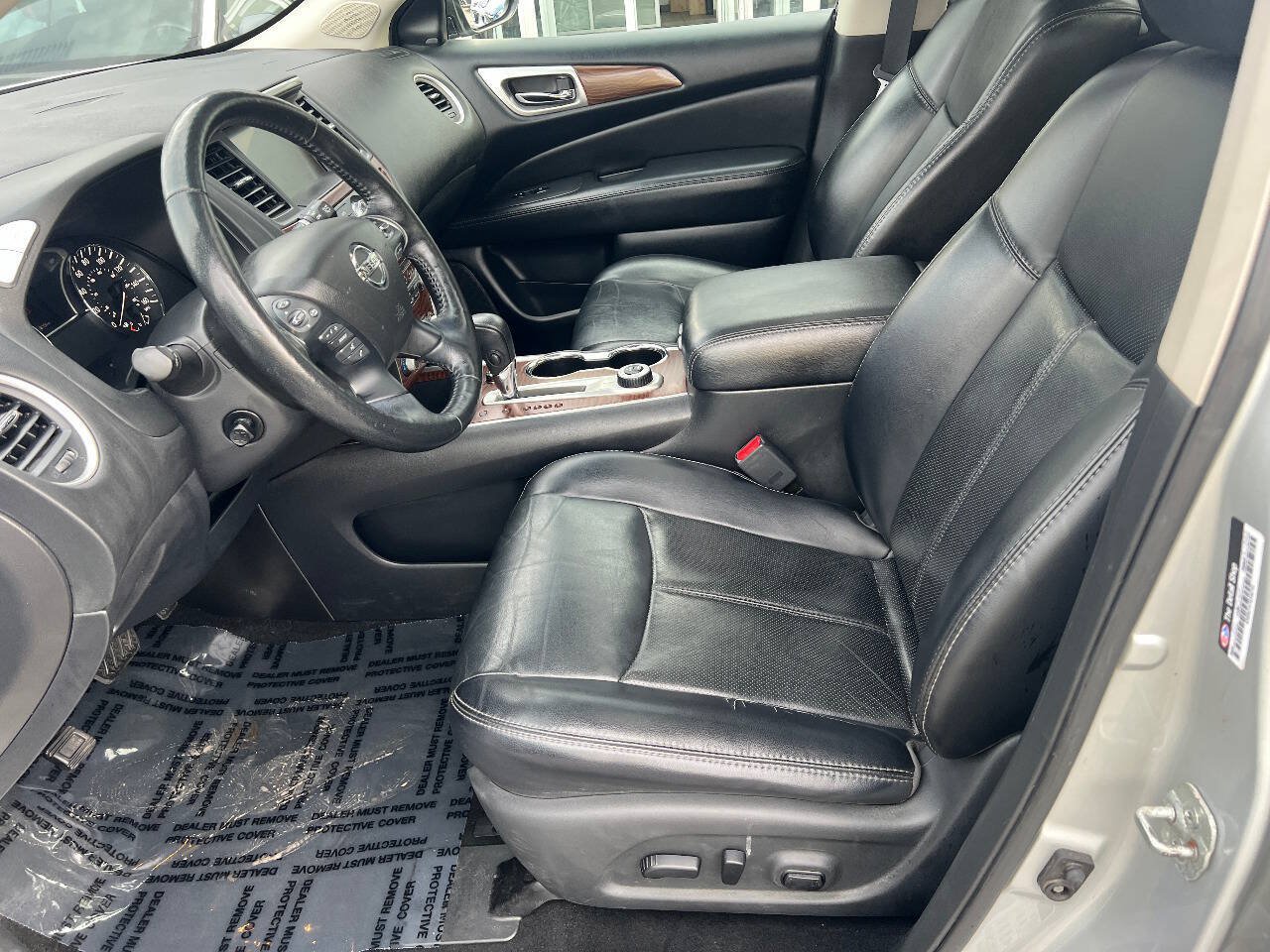 Used 2018 Nissan Pathfinder Platinum AWD/4WD image 20