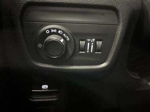 New 2025 Jeep Grand Cherokee Laredo X w/ Trailer Tow Package image 22