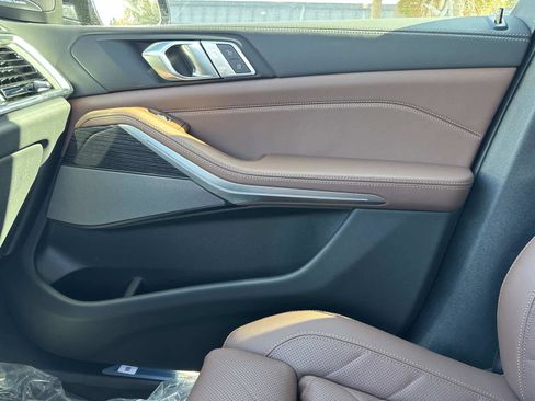 New 2026 BMW X5 sDrive40i w/ M Sport Package image 24