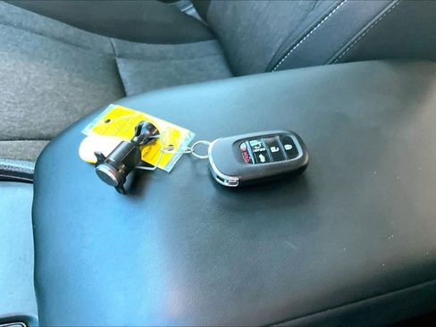 Used 2024 Honda Accord EX image 15