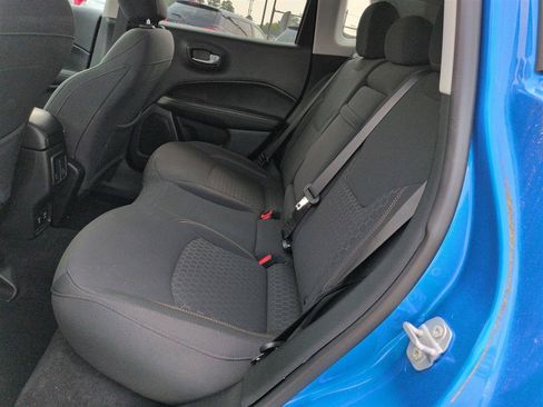 Used 2019 Jeep Compass Sport FWD image 29