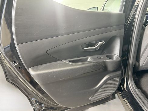 Used 2022 Hyundai Santa Cruz SE w/ Cargo Package image 25