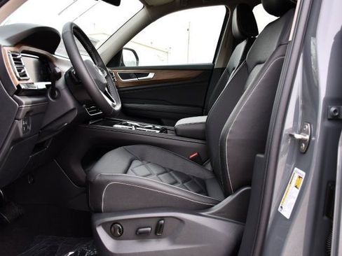 New 2026 Volkswagen Atlas SE AWD/4WD image 13