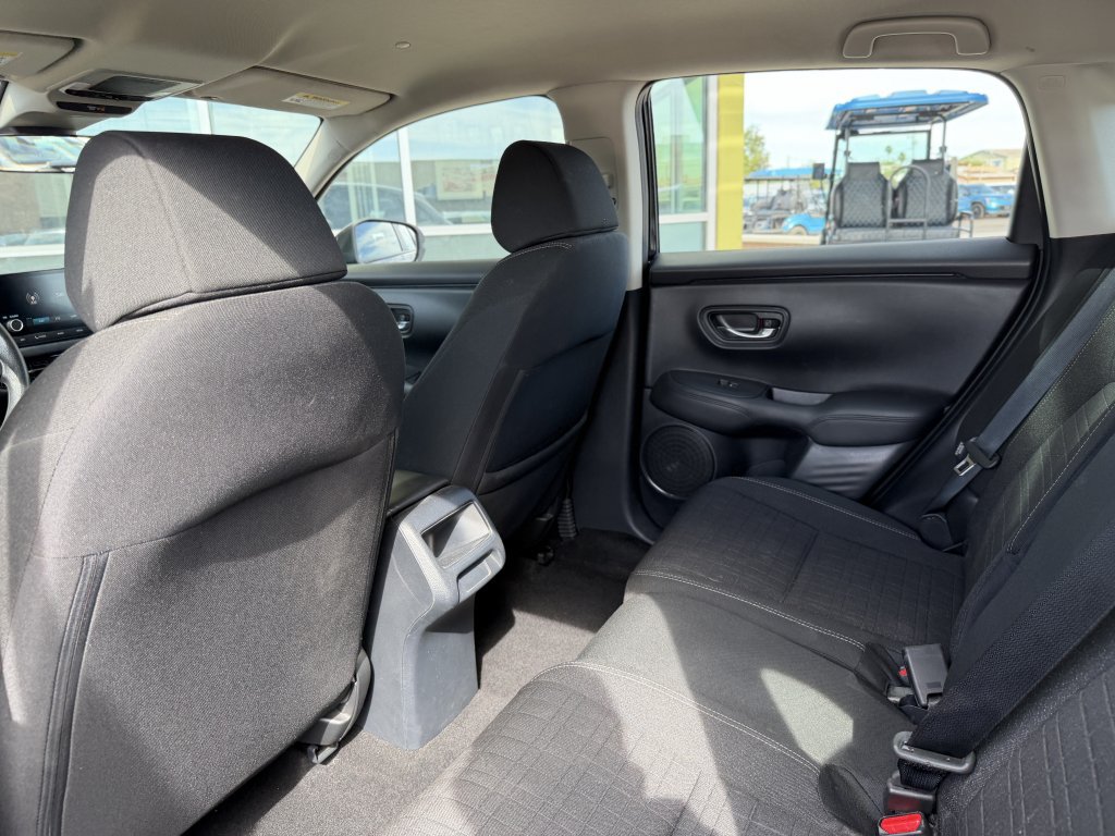 Used 2024 Honda HR-V LX image 31