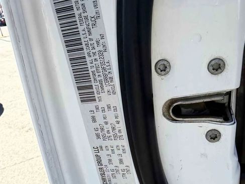 Used 2015 RAM 1500 Tradesman w/ Popular Equipment Group RWD image 11
