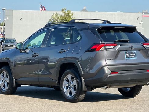 Used 2025 Toyota RAV4 XLE FWD image 7