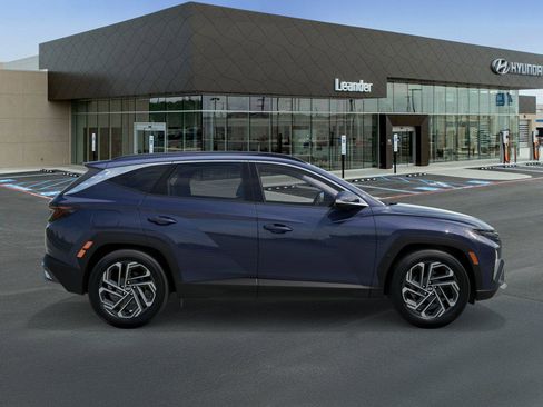 New 2026 Hyundai Tucson Limited AWD/4WD image 7