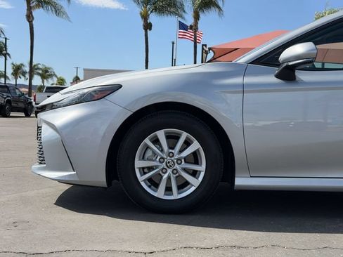 Used 2025 Toyota Camry LE FWD image 23